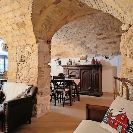 Domus Pia * Rocca Pia